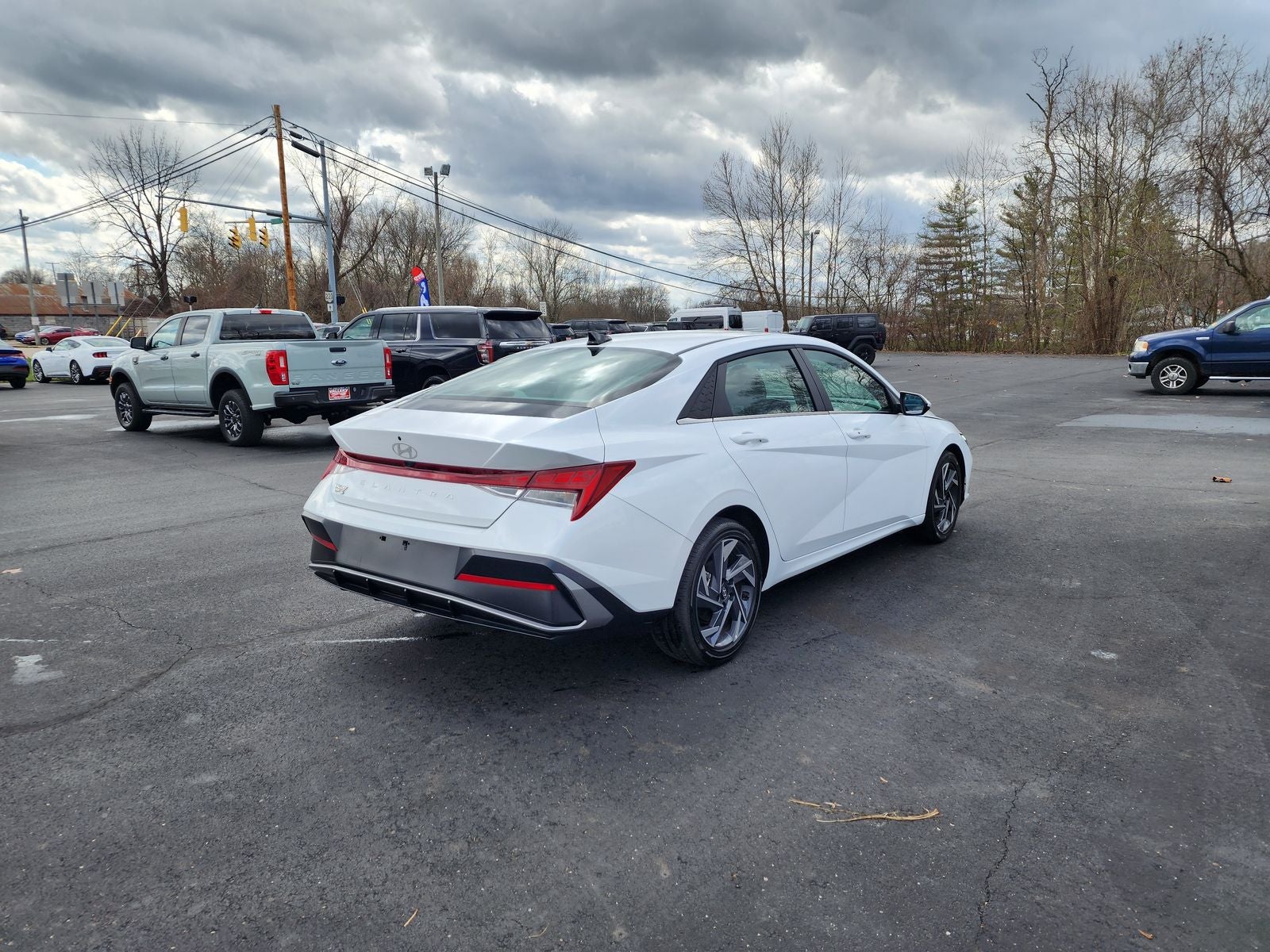 2025 Hyundai Elantra SEL Convenience