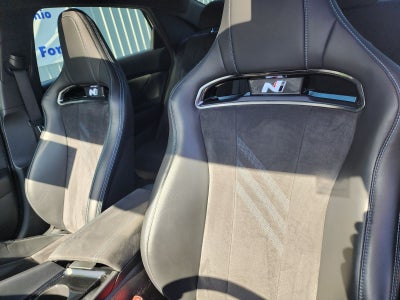 2022 Hyundai Elantra N Base