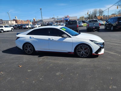 2022 Hyundai Elantra N Base