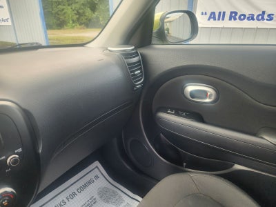 2014 Kia Soul Base