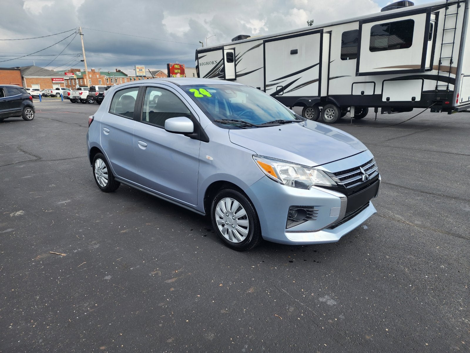 2024 Mitsubishi Mirage ES