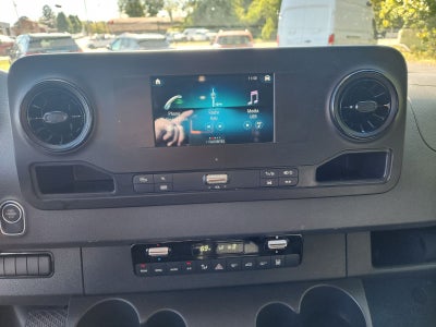 2024 Mercedes-Benz Sprinter 2500 Passenger 144 WB