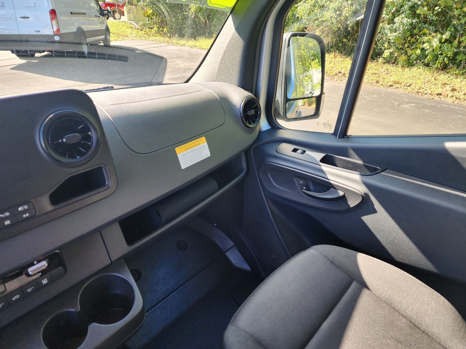 2024 Mercedes-Benz Sprinter 2500 Passenger 144 WB