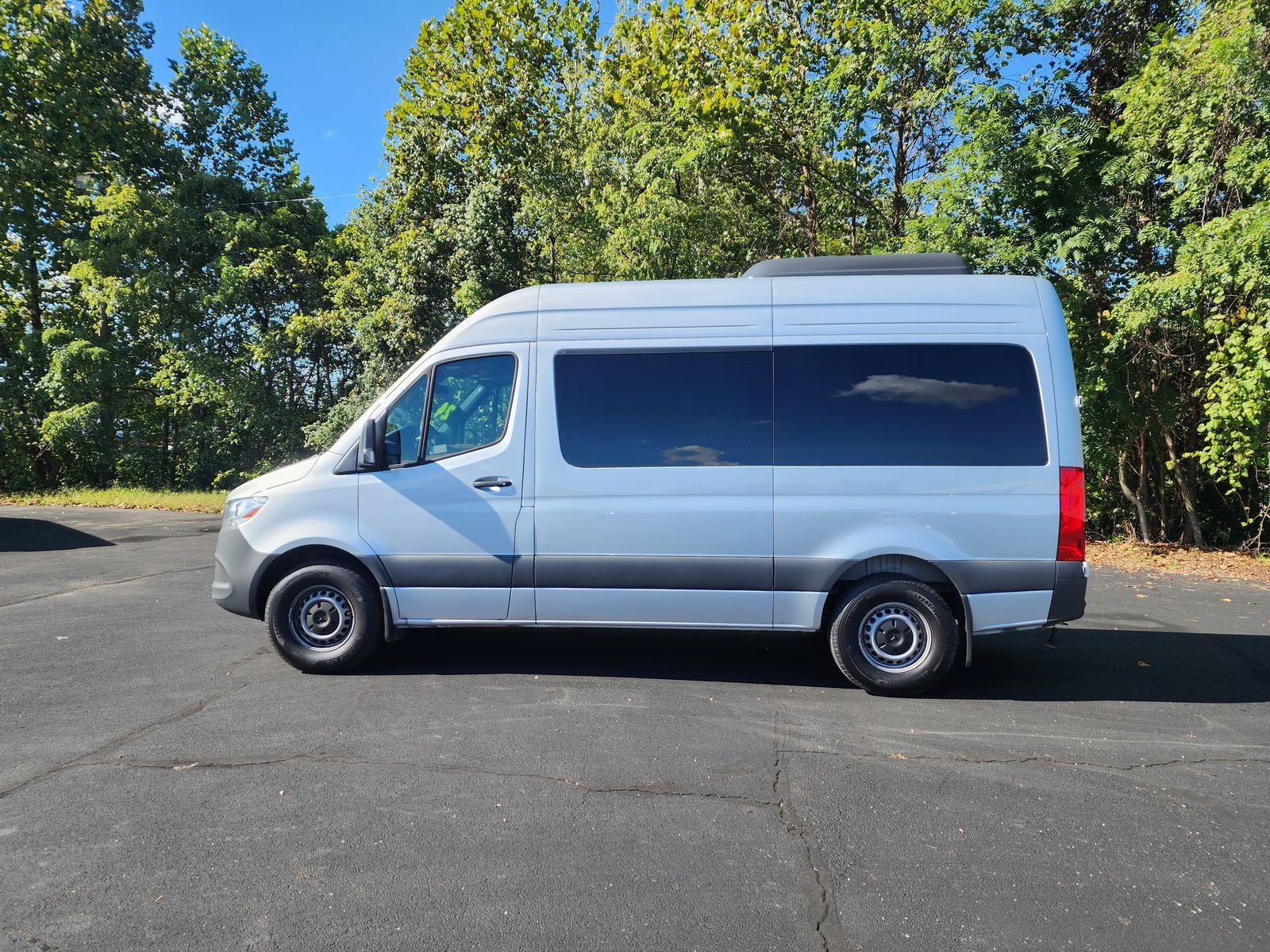 2024 Mercedes-Benz Sprinter 2500 Passenger 144 WB