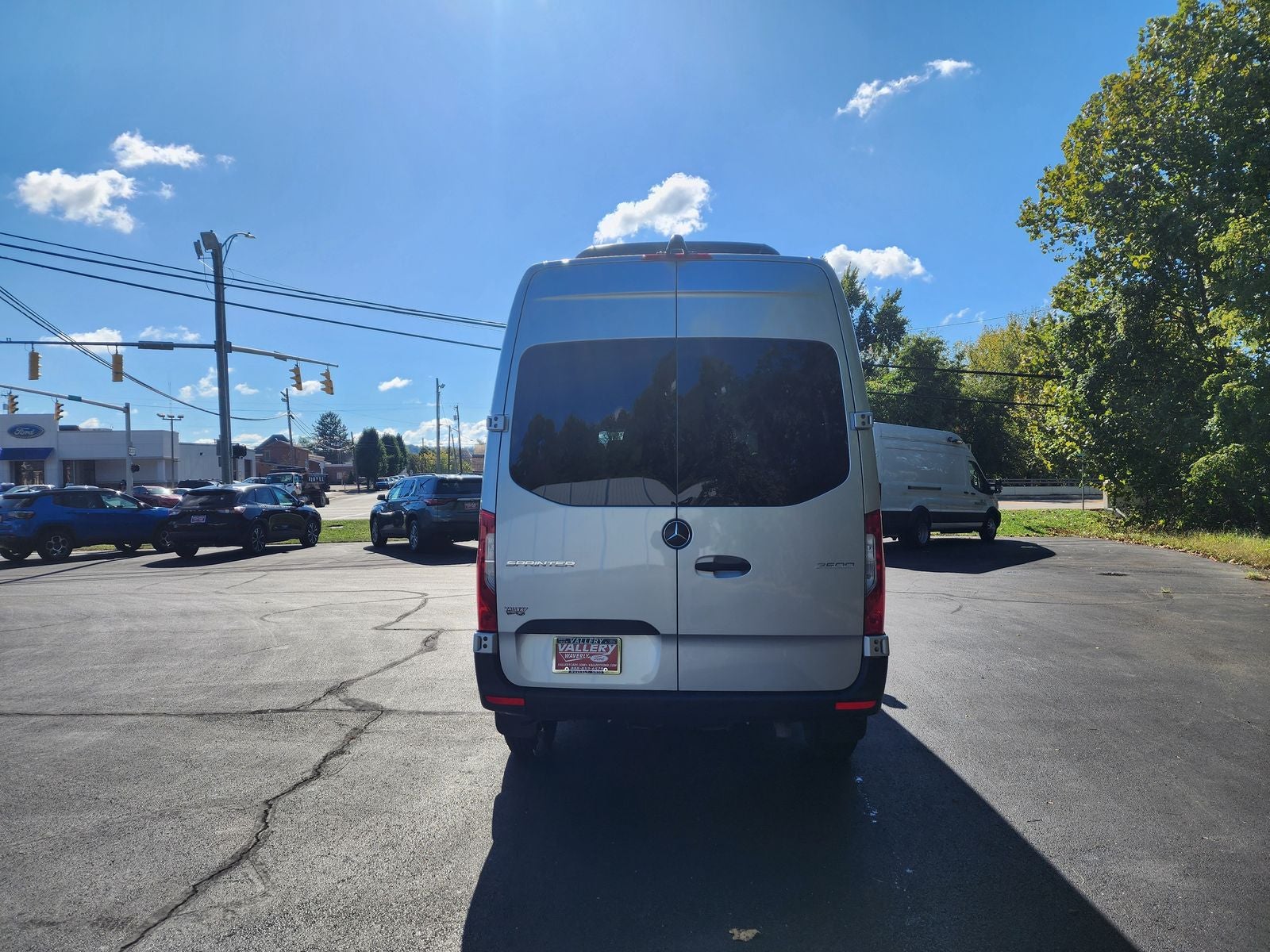 2024 Mercedes-Benz Sprinter 2500 Passenger 144 WB